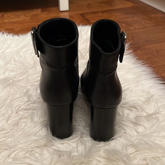 Prada Black boots - Picture 4 of 8